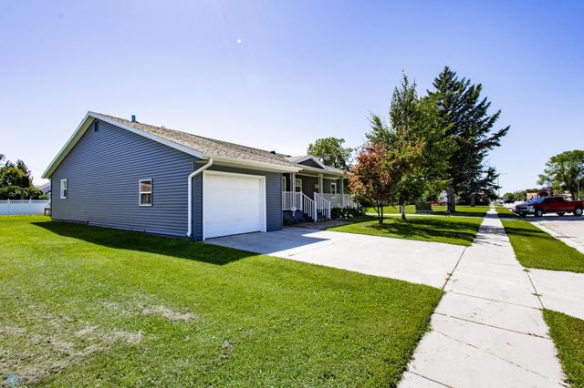 204 4th Avenue E, Ada, MN 56510
