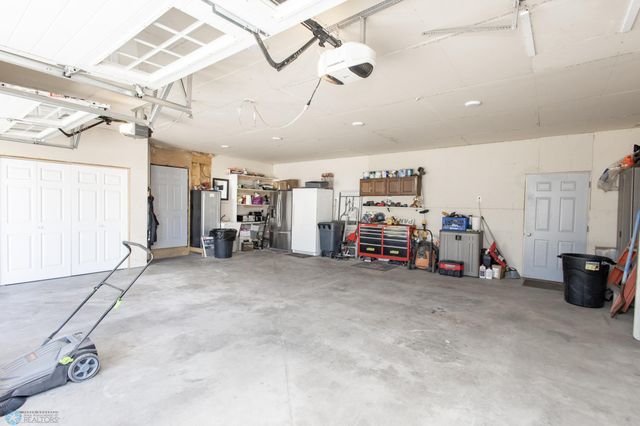 204 4th Avenue E, Ada, MN 56510