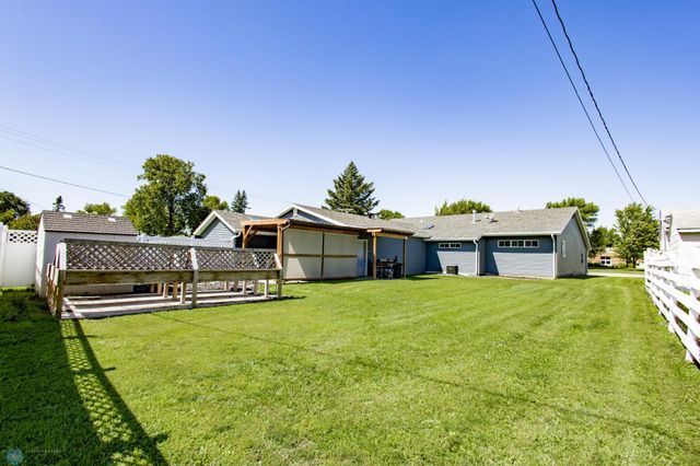 204 4th Avenue E, Ada, MN 56510