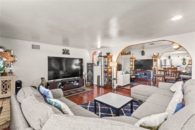 50 East Victory Road, Henderson, NV 89015