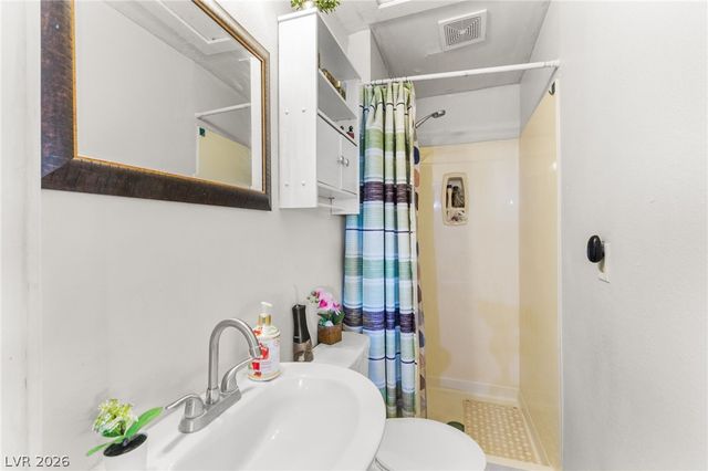 50 East Victory Road, Henderson, NV 89015