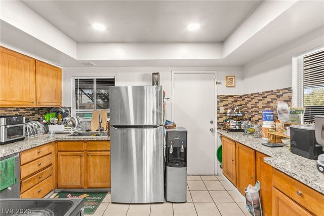 50 East Victory Road, Henderson, NV 89015