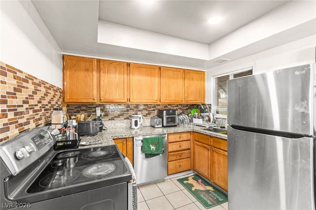 50 East Victory Road, Henderson, NV 89015