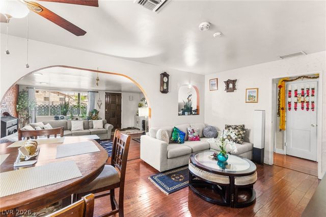 50 East Victory Road, Henderson, NV 89015