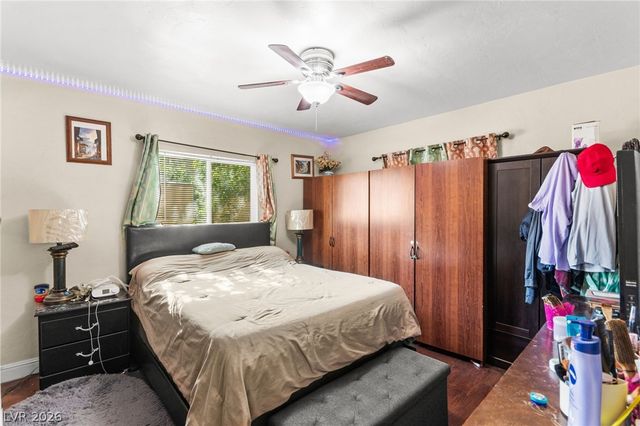 50 East Victory Road, Henderson, NV 89015