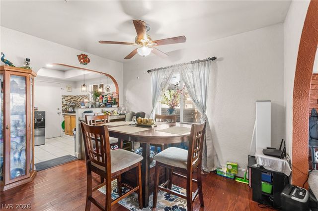 50 East Victory Road, Henderson, NV 89015