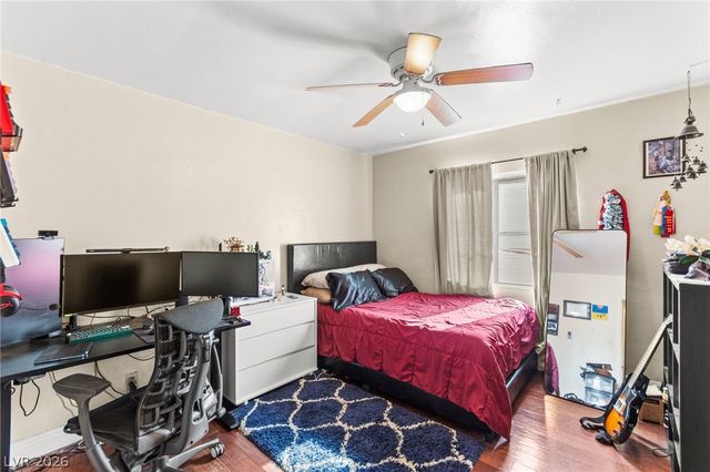 50 East Victory Road, Henderson, NV 89015