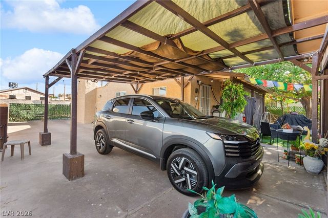 50 East Victory Road, Henderson, NV 89015