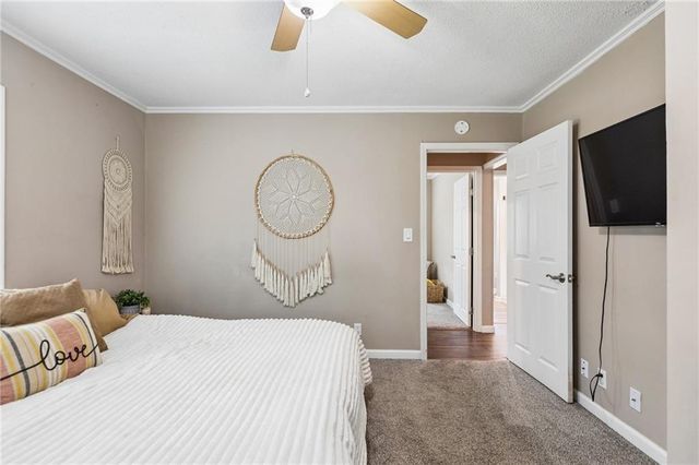 4811 NE 44th Terrace, Kansas City, MO 64117