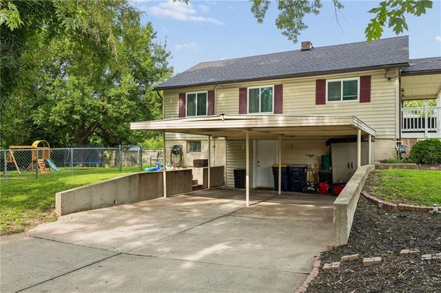 4811 NE 44th Terrace, Kansas City, MO 64117