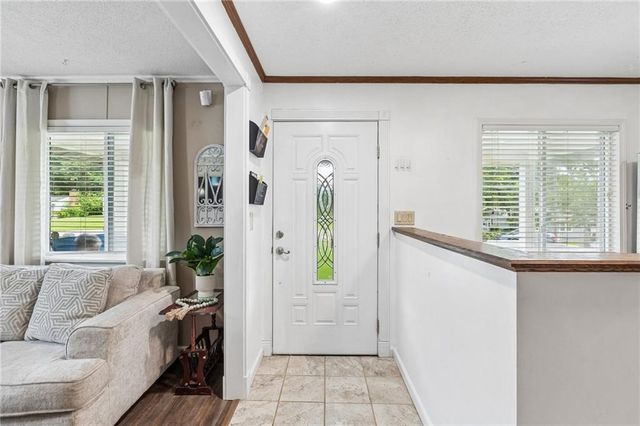 4811 NE 44th Terrace, Kansas City, MO 64117