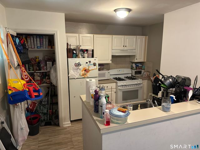 125 Alexander Drive, Bridgeport, CT 06606
