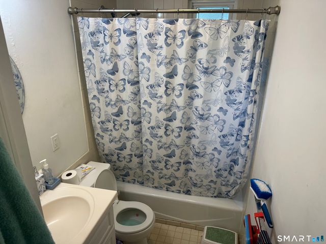 125 Alexander Drive, Bridgeport, CT 06606
