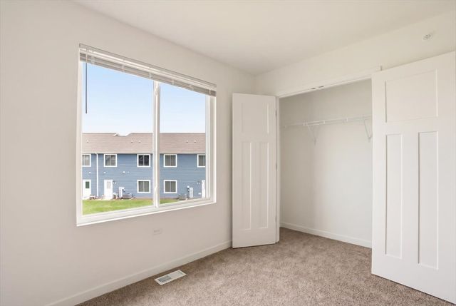 1033 Gillespie Lane, Yorkville, IL 60560