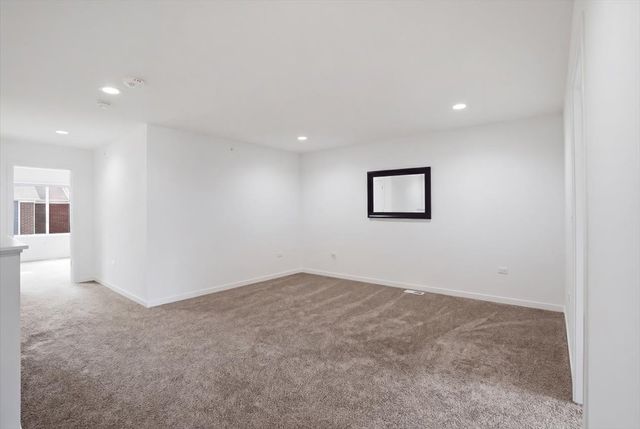 1033 Gillespie Lane, Yorkville, IL 60560