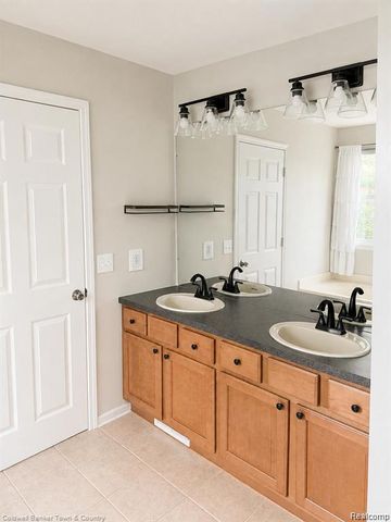 4221 Sonata Drive, Oceola Township, MI 48843