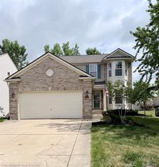 4221 Sonata Drive, Oceola Township, MI 48843