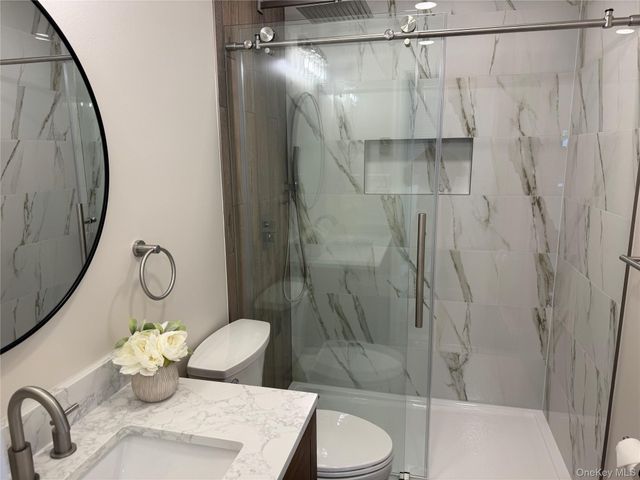 404 Woodbridge Drive D, Ridge, NY 11961