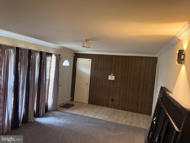 8117 GAVIN ST, Hyattsville, MD 20784