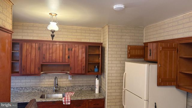 8117 GAVIN ST, Hyattsville, MD 20784