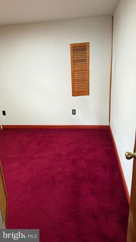 8117 GAVIN ST, Hyattsville, MD 20784