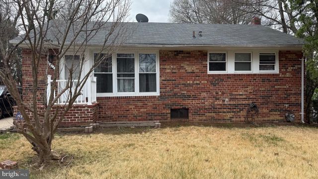 8117 GAVIN ST, Hyattsville, MD 20784