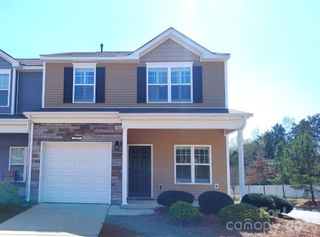 15257 Wrights Crossing Drive, Charlotte, NC 28278