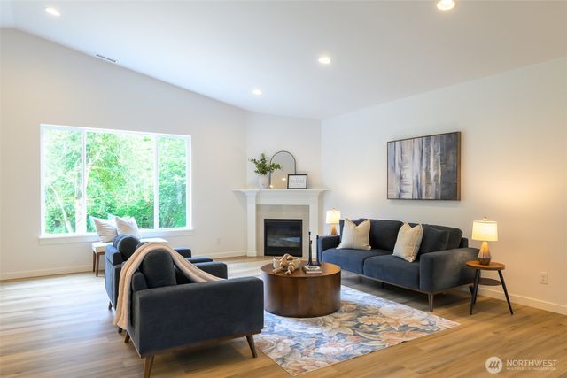 14811 62nd Avenue NW, Gig Harbor, WA 98332
