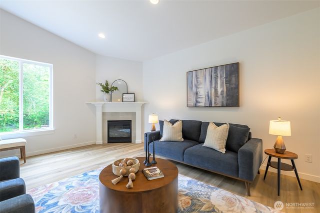 14811 62nd Avenue NW, Gig Harbor, WA 98332