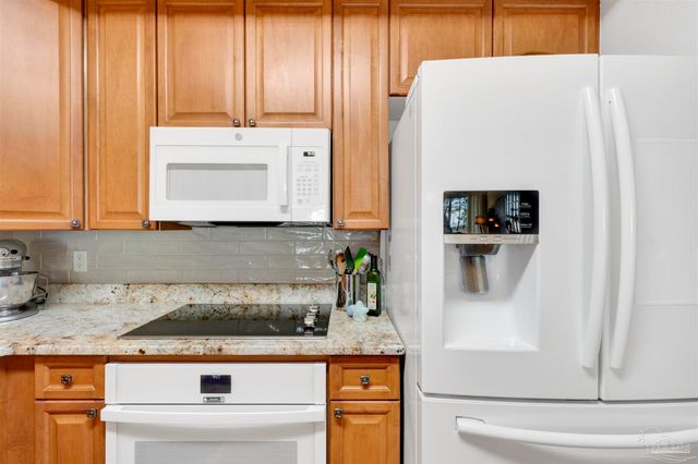 4060 Indigo Dr 114, Pensacola, FL 32507