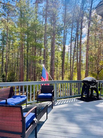 84 Butterfield Mill Road, New Boston, NH 03070