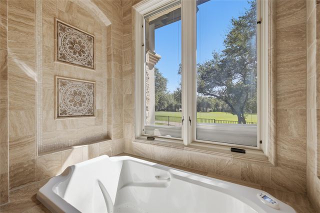 300 Stardust LN, Georgetown, TX 78633
