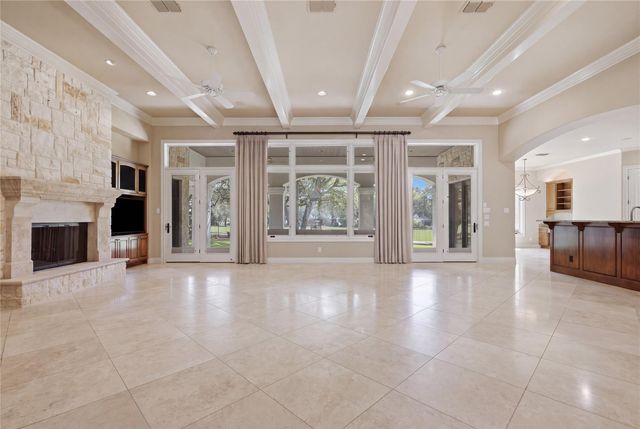 300 Stardust LN, Georgetown, TX 78633