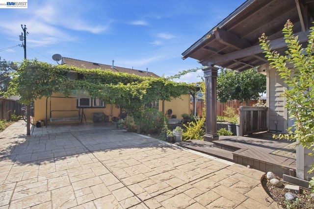 6239 Dairy Ave, Newark, CA 94560