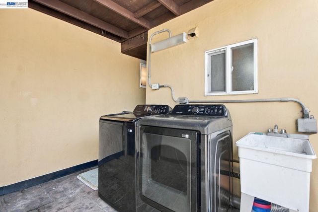 6239 Dairy Ave, Newark, CA 94560