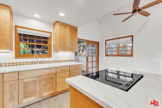 13901 Albers Street, Sherman Oaks, CA 91401