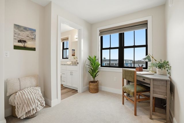 5 Water Street 3, Plymouth, MA 02360
