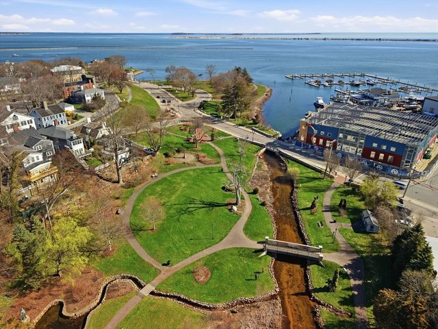 5 Water Street 3, Plymouth, MA 02360