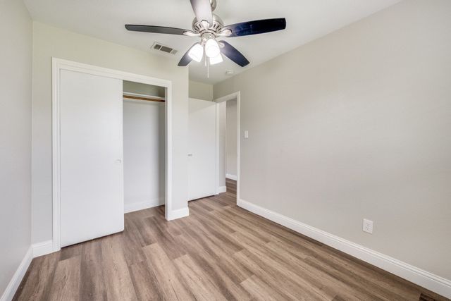 6207 Patriotic Court, Arlington, TX 76002