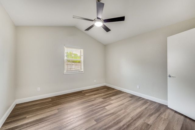 6207 Patriotic Court, Arlington, TX 76002