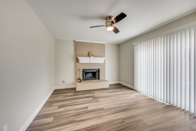 6207 Patriotic Court, Arlington, TX 76002