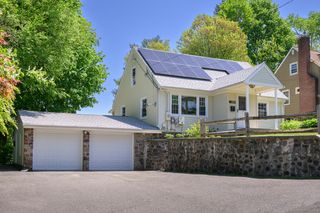 111 Wilcox Street, Bristol, CT 06010