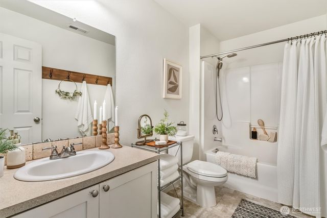 214 280th Street NE, Arlington, WA 98223