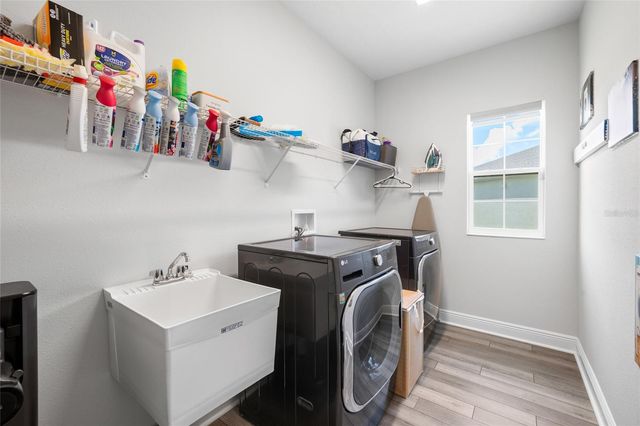 13098 WELLSPRING DRIVE, Lithia, FL 33547