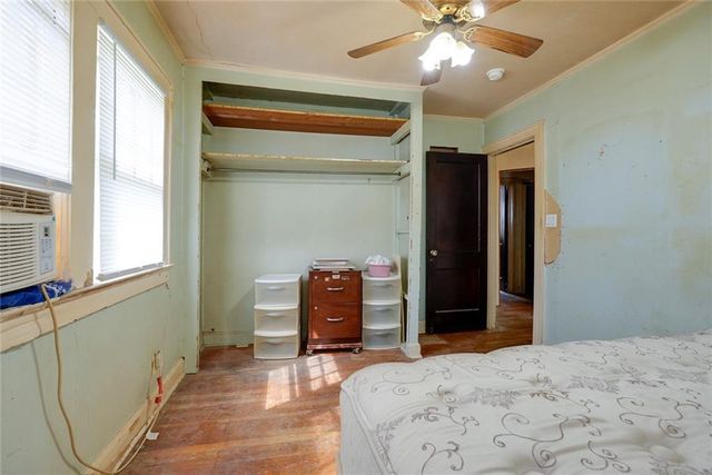 1732 S Arlington Avenue, Independence, MO 64052