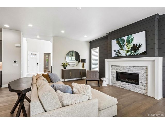 10425 Maplebrook Way, Highlands Ranch, CO 80126