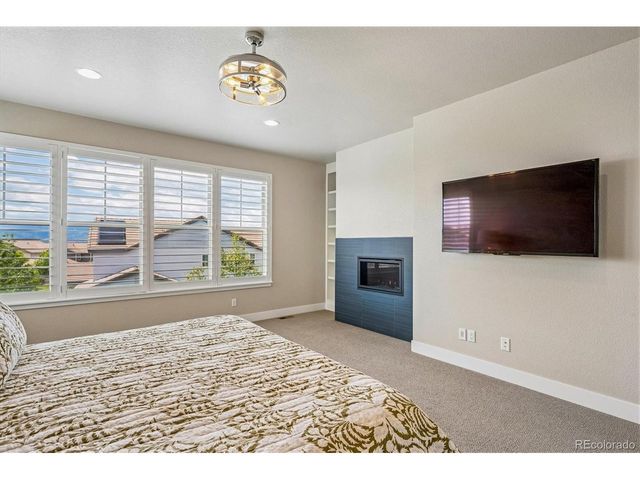 10425 Maplebrook Way, Highlands Ranch, CO 80126