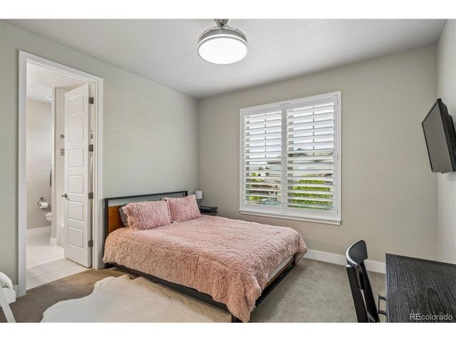 10425 Maplebrook Way, Highlands Ranch, CO 80126