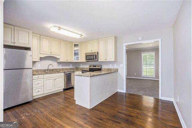 7190 PINECREST, Douglasville, GA 30134