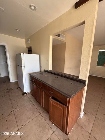 2522 W Palo Verde Drive, Phoenix, AZ 85017